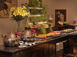 Azerai La Residence Hue