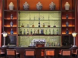 Azerai La Residence Hue