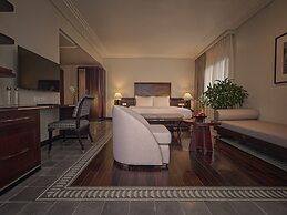 Azerai La Residence Hue