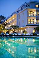 Azerai La Residence Hue