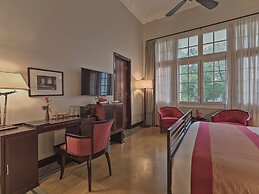 Azerai La Residence Hue