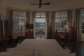 Azerai La Residence Hue