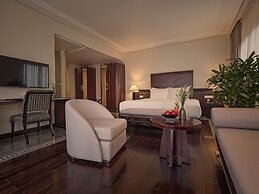 Azerai La Residence Hue