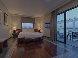 Azerai La Residence Hue