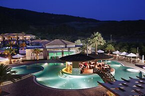 Olympia Golden Beach & Spa