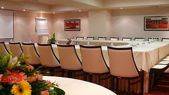 Olympia Golden Beach & Spa