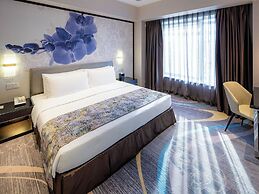 Grand Emperor Hotel