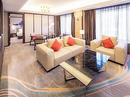 Grand Emperor Hotel