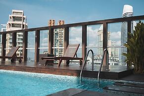 Urbana Langsuan Hotel