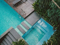 Urbana Langsuan Hotel