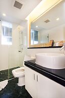 Urbana Langsuan Hotel