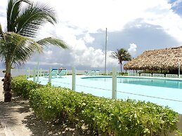 Royal Caribbean Resort