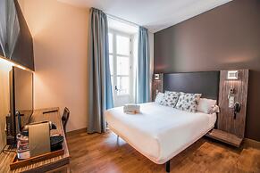 Petit Palace Santa Cruz