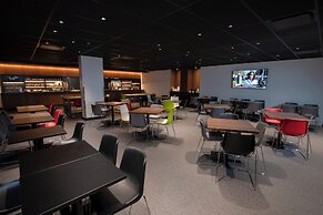 Grand Times Hotel Quebec City Airport