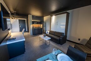 Grand Times Hotel Quebec City Airport