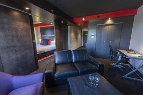 Grand Times Hotel Quebec City Airport