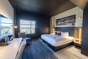 Grand Times Hotel Quebec City Airport
