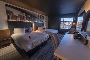 Grand Times Hotel Quebec City Airport