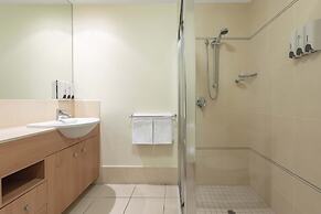 Piermonde Apartments - Cairns