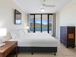 Piermonde Apartments - Cairns