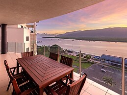 Piermonde Apartments - Cairns