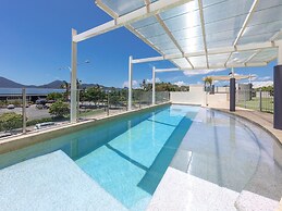 Piermonde Apartments - Cairns