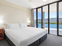 Piermonde Apartments - Cairns