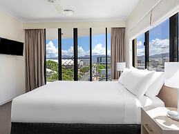 Piermonde Apartments - Cairns