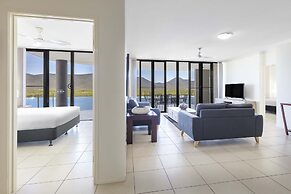 Piermonde Apartments - Cairns