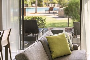 Oaks Cable Beach Resort