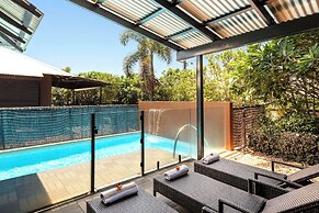 Oaks Cable Beach Resort