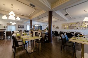 Hotel Las Estrellas