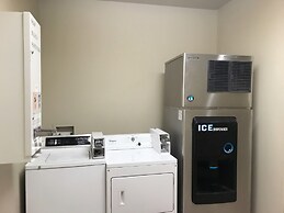 SureStay Plus Hotel by Best Western Quanah