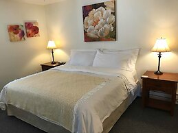 Acker Vacation Homes & Suites