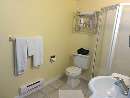 Acker Vacation Homes & Suites