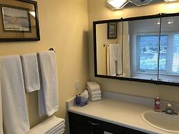 Acker Vacation Homes & Suites