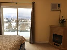 Acker Vacation Homes & Suites