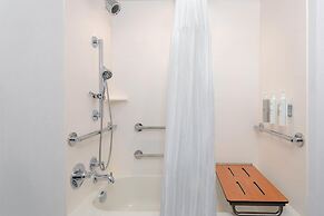 Hilton Garden Inn Buffalo Airport