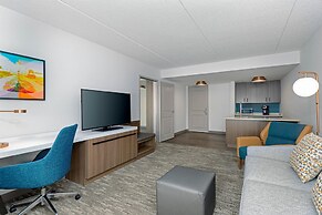 Hilton Garden Inn Buffalo Airport