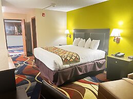 Apple Tree Inn and Suites