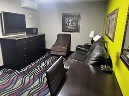 Apple Tree Inn and Suites