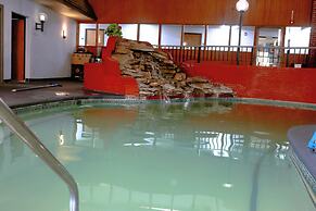 Apple Tree Inn and Suites