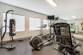 Best Western Medical Center North Inn & Suites Near Six Flags