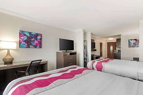 Best Western Medical Center North Inn & Suites Near Six Flags