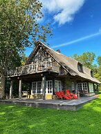 Padaste Manor