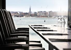 Copenhagen Island Hotel
