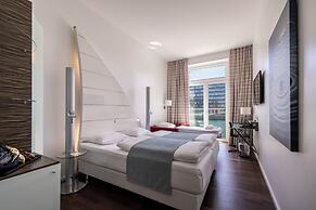 Copenhagen Island Hotel