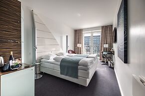 Copenhagen Island Hotel