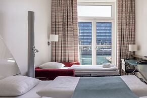Copenhagen Island Hotel