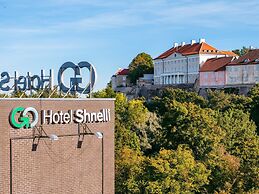 Go Hotel Shnelli